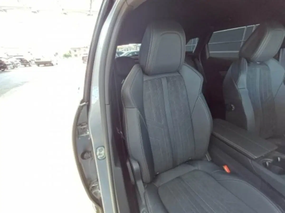 Peugeot 3008 nuova a Catania (9)