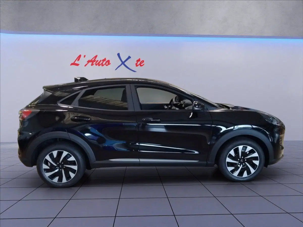 Ford Puma nuova a Milano (2)