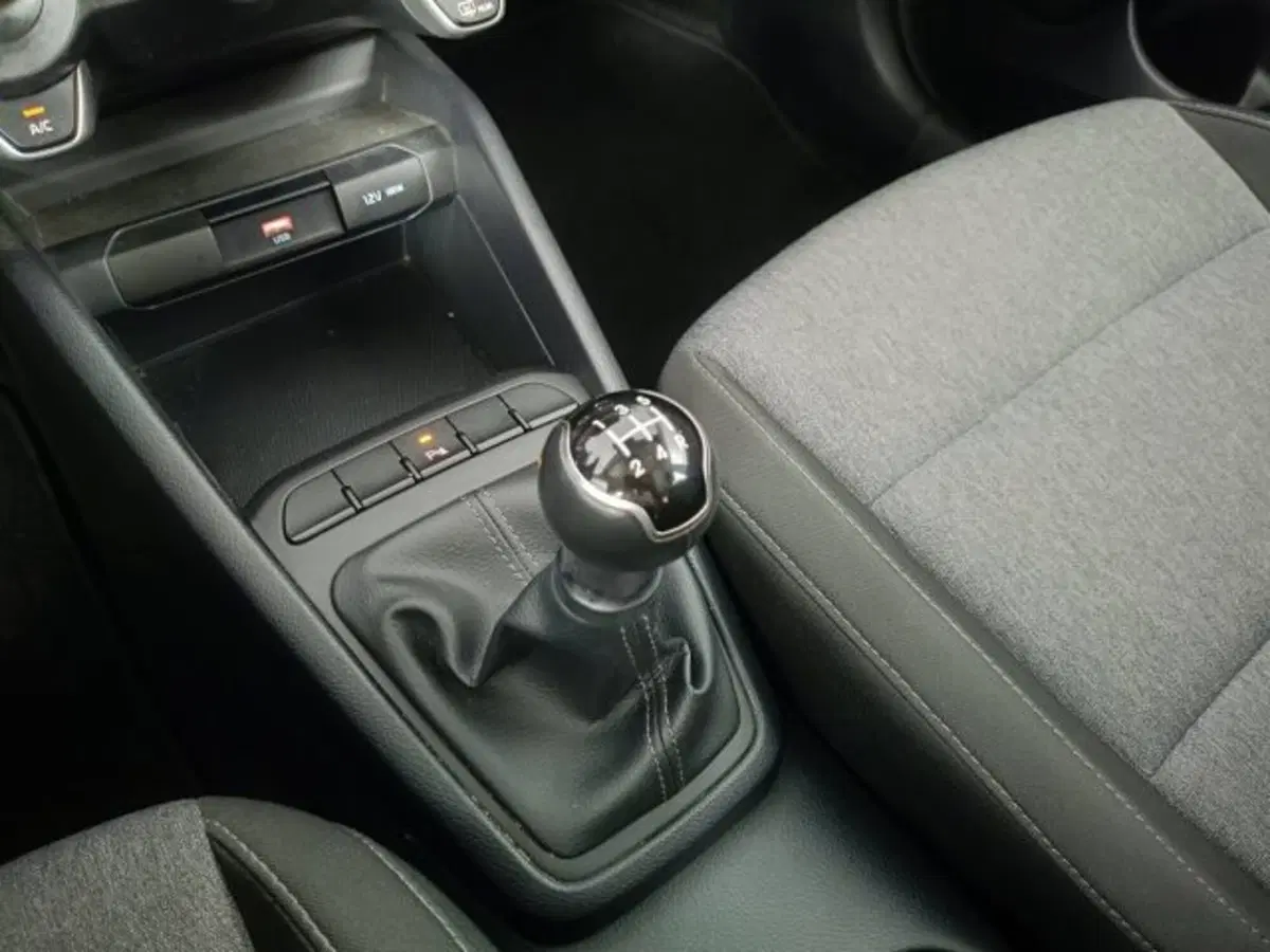 Kia Stonic usata a Teramo (17)