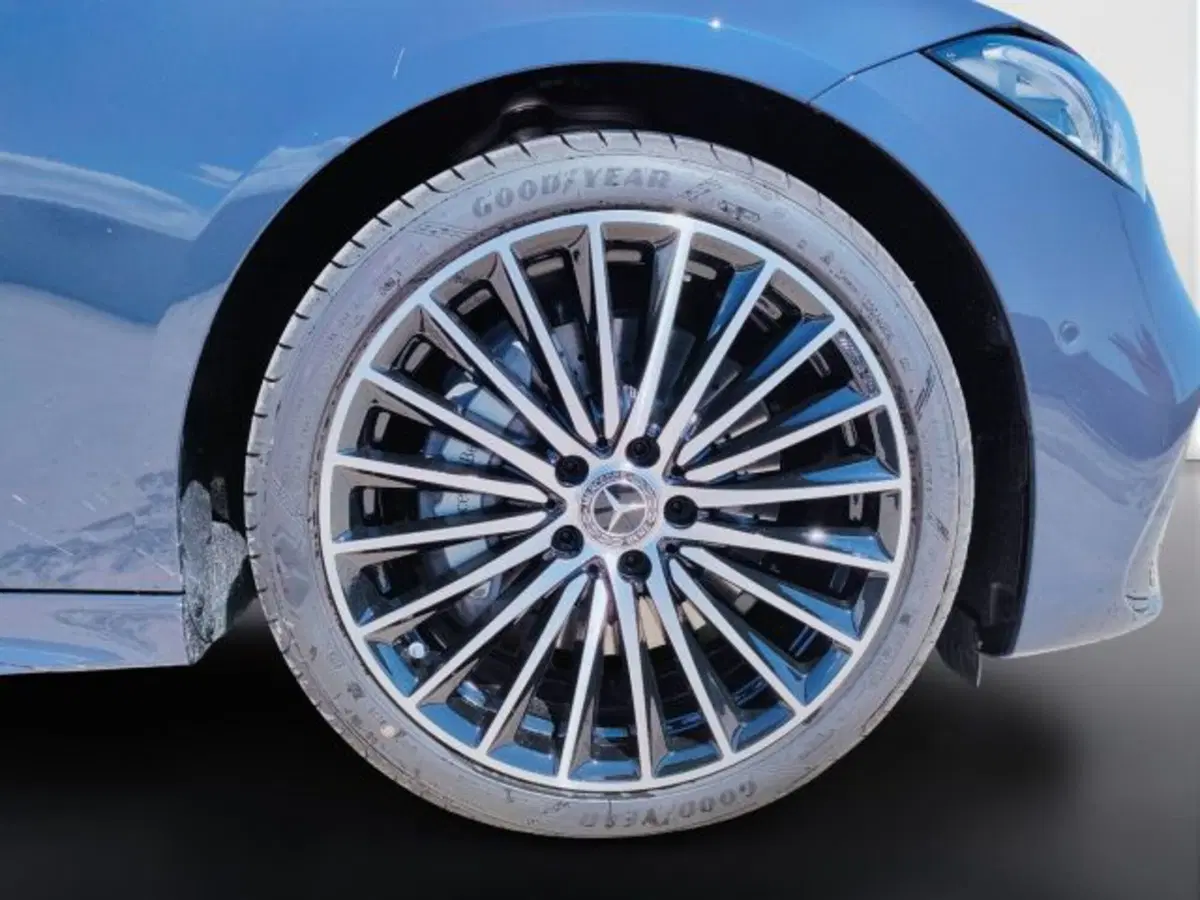 Mercedes-Benz Classe C nuova a Teramo (8)