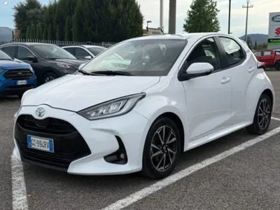 Toyota Yaris 1.0 5 porte Dynamic del 2020 usata a Massarosa