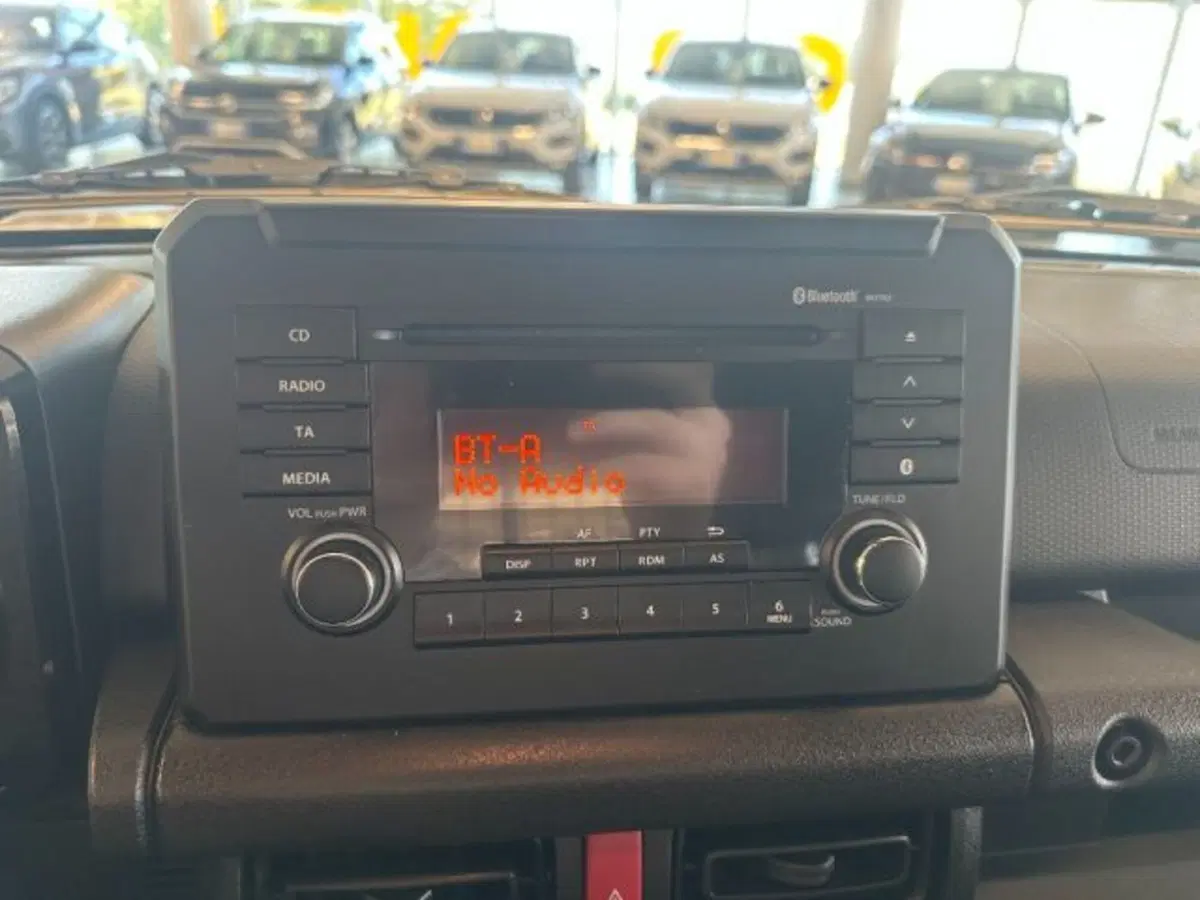 Suzuki Jimny usata a Cuneo (13)