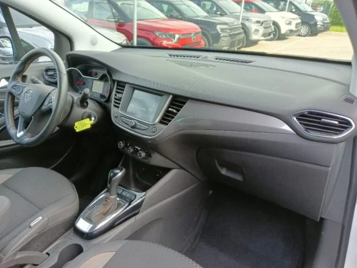 Opel Crossland X usata a Brescia (16)
