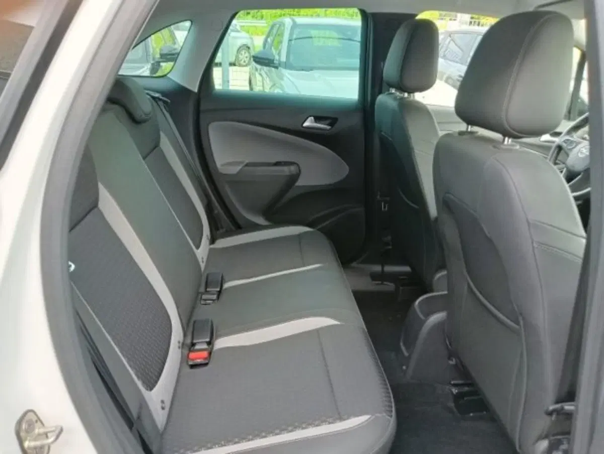 Opel Crossland X usata a Brescia (19)