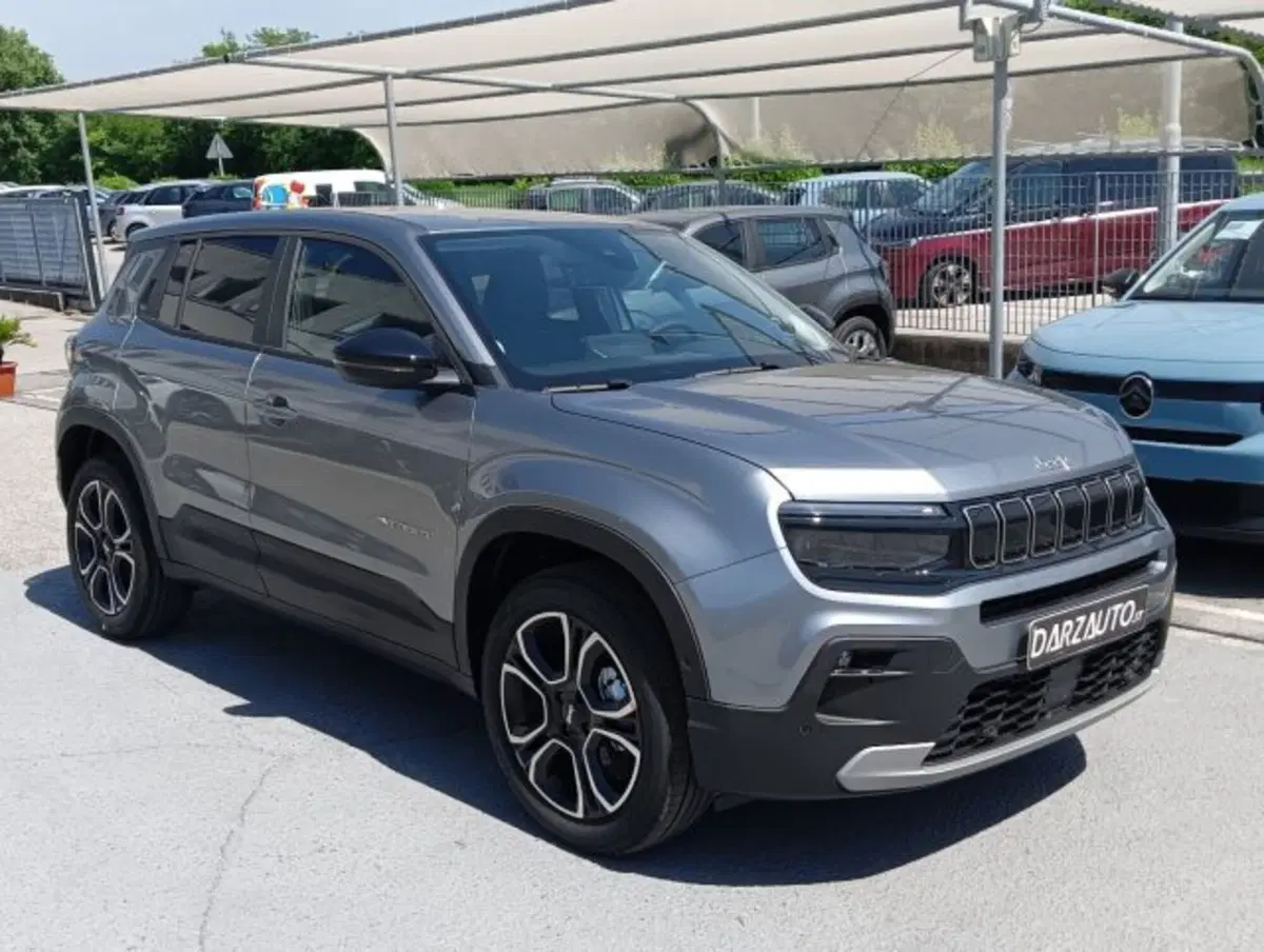 Jeep Avenger nuova a Brescia (3)