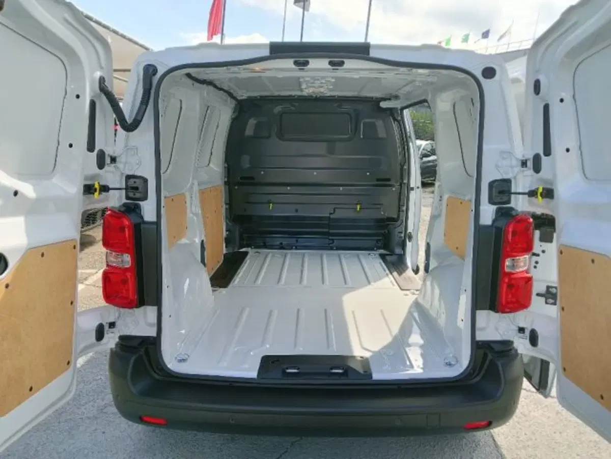 Fiat Scudo Furgone nuova a Brescia (10)