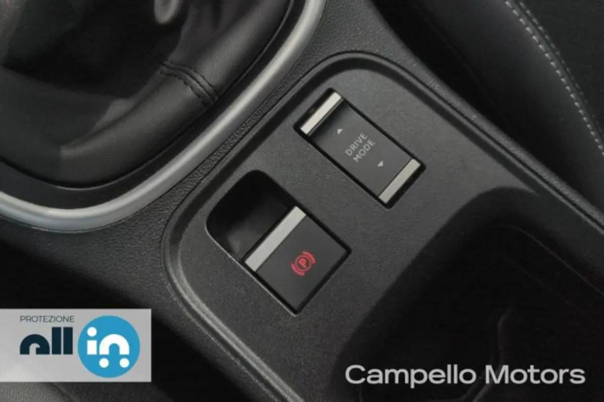 Jeep Avenger usata a Venezia (15)