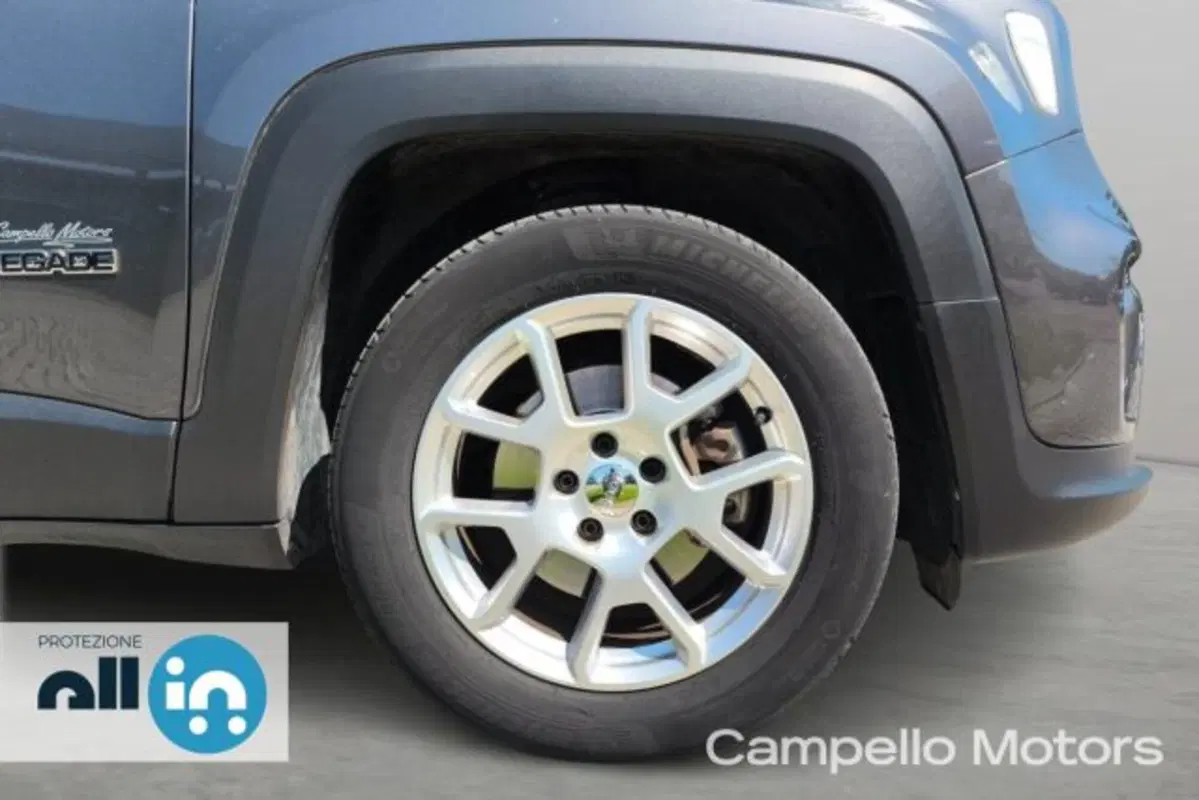 Jeep Renegade usata a Venezia (18)