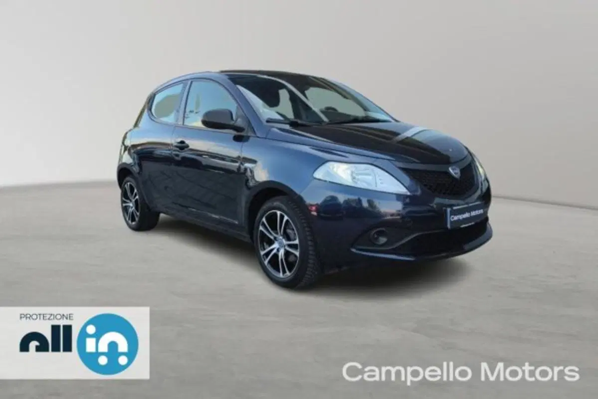 Lancia Ypsilon usata a Venezia