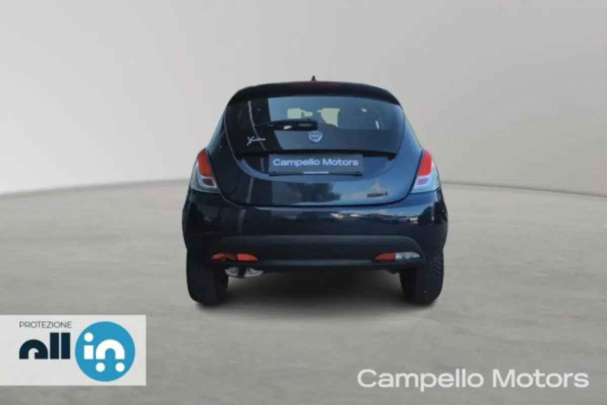 Lancia Ypsilon usata a Venezia (4)
