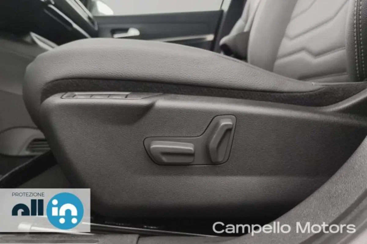 Jeep Avenger nuova a Venezia (19)