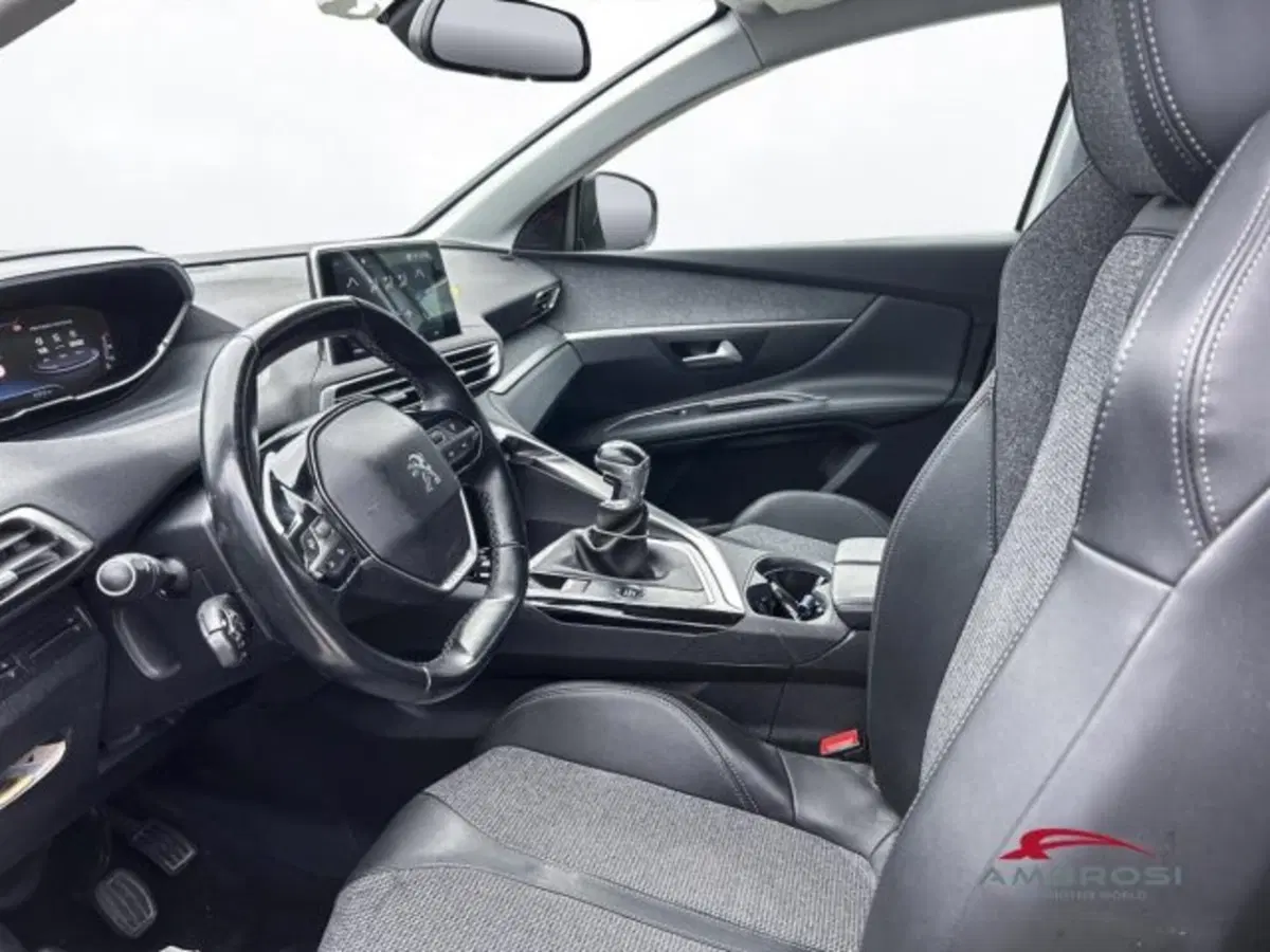 Peugeot 3008 usata a Perugia (10)