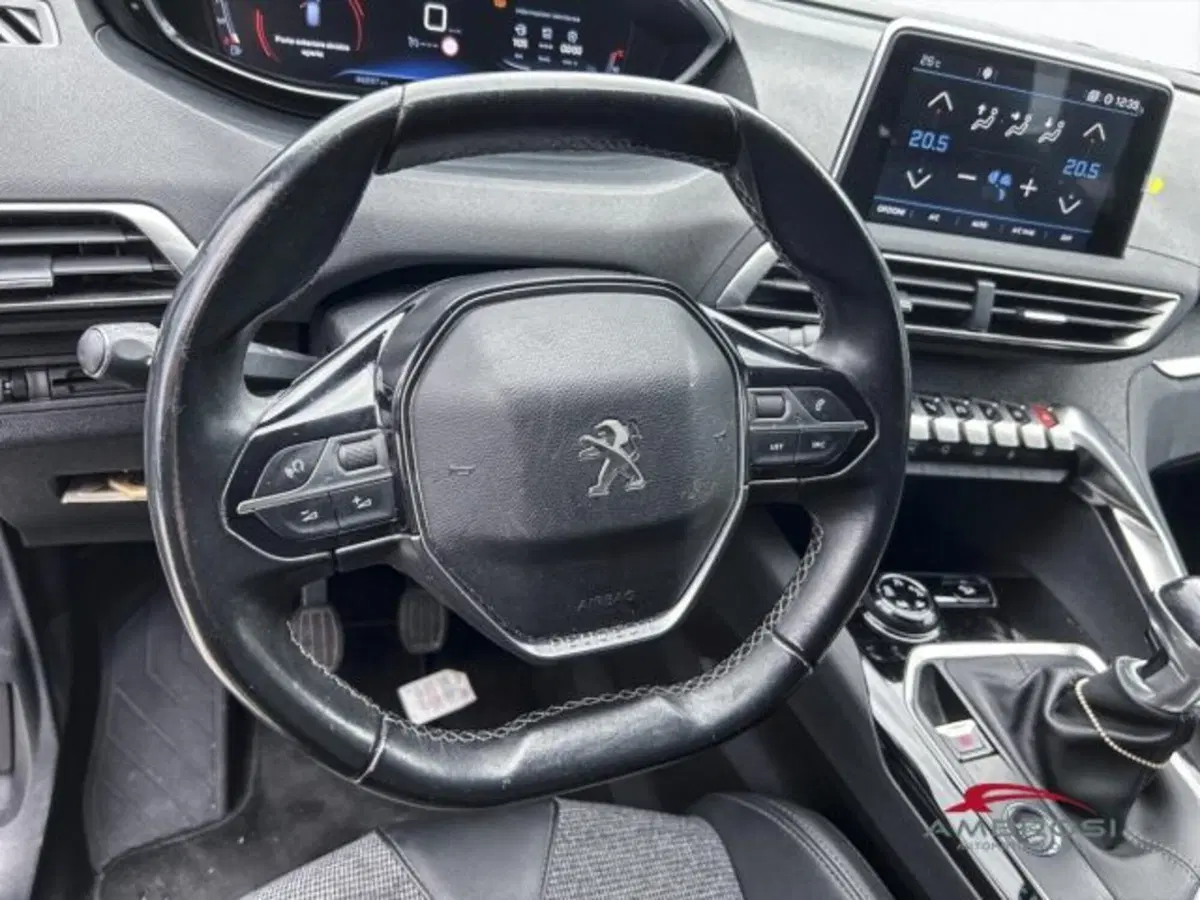 Peugeot 3008 usata a Perugia (14)