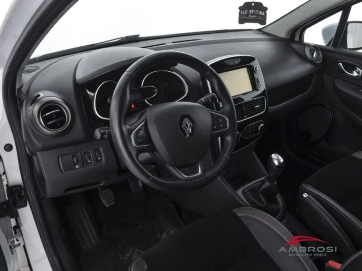 Renault Clio usata a Perugia (8)