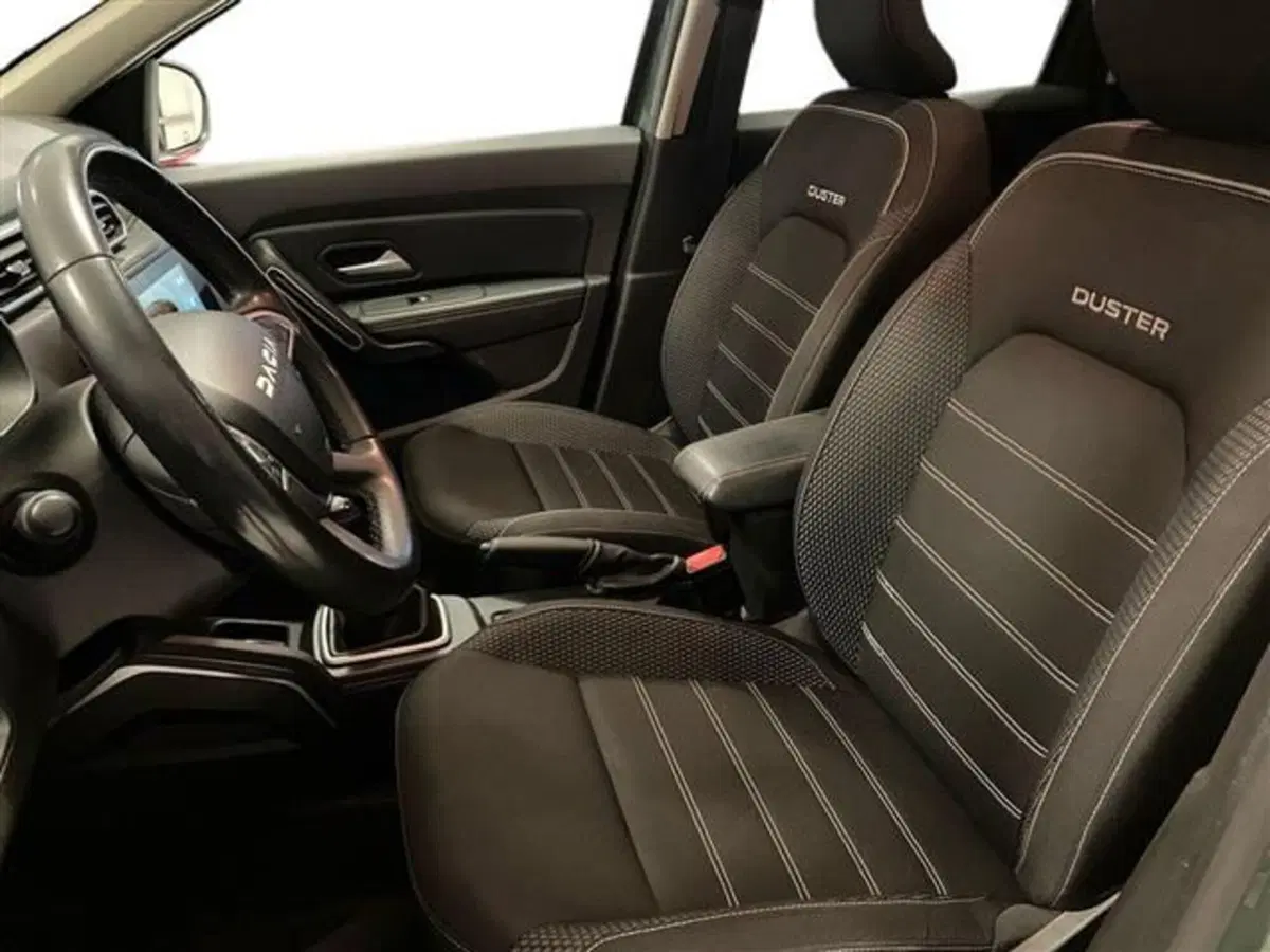 Dacia Duster usata a Como (10)