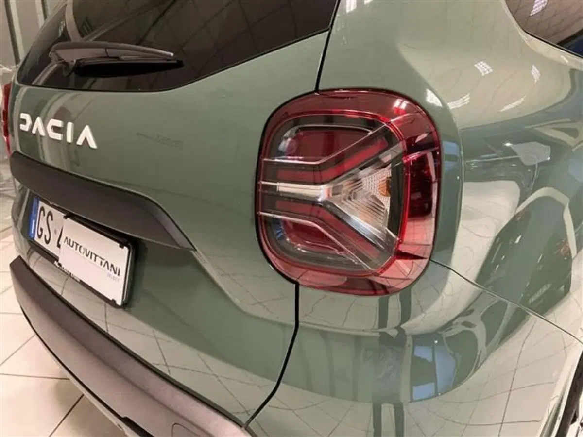 Dacia Duster usata a Como (7)