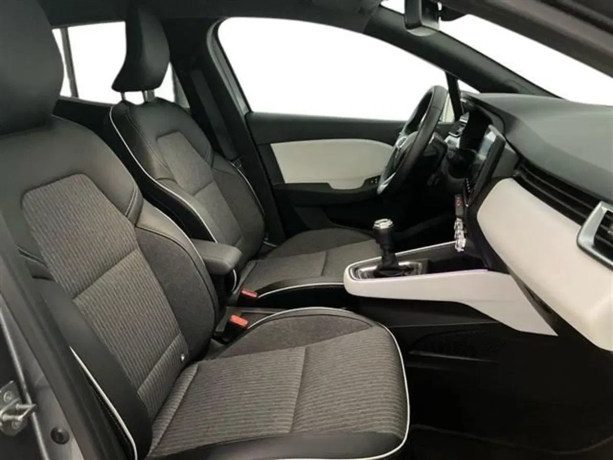 Renault Clio usata a Como (10)