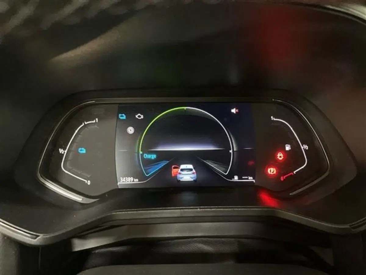 Renault Clio usata a Como (13)