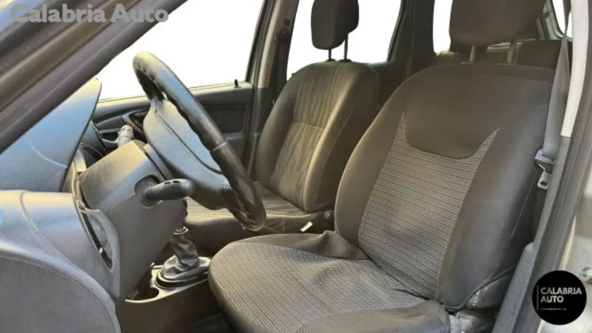 Dacia Duster usata a Reggio Calabria (10)