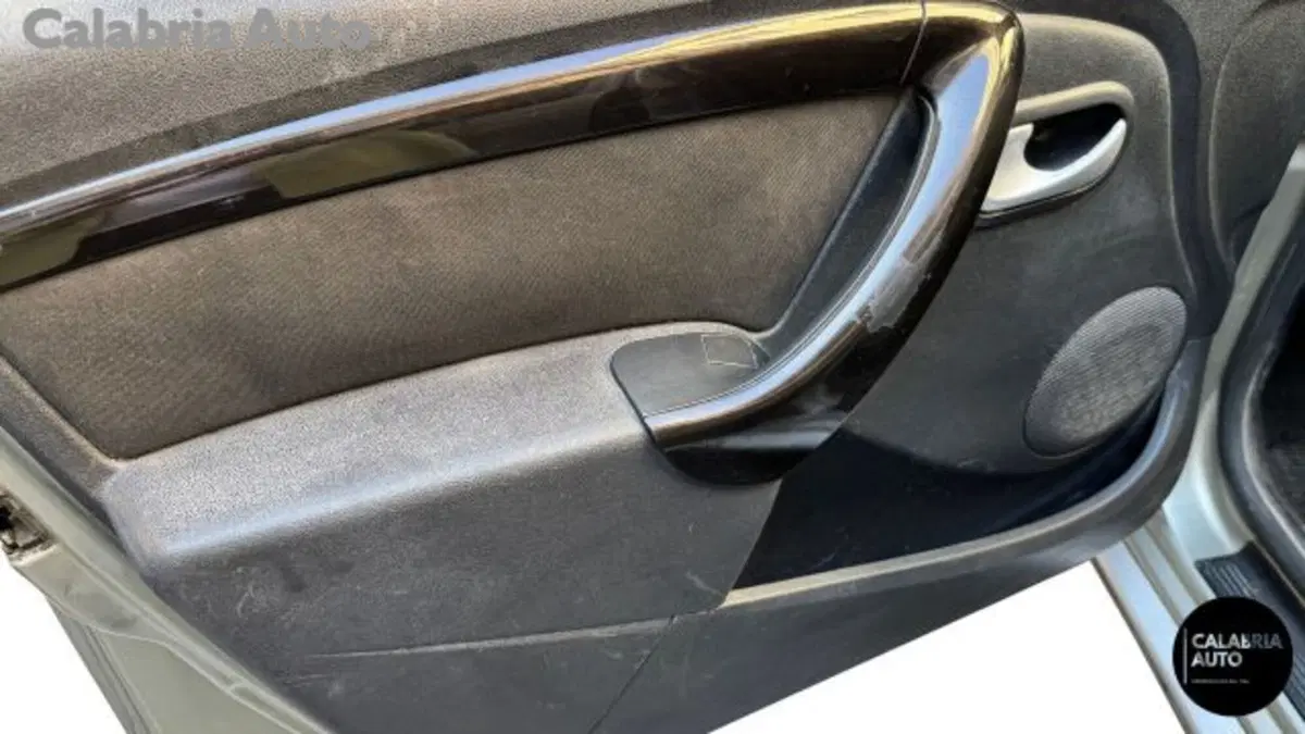 Dacia Duster usata a Reggio Calabria (15)