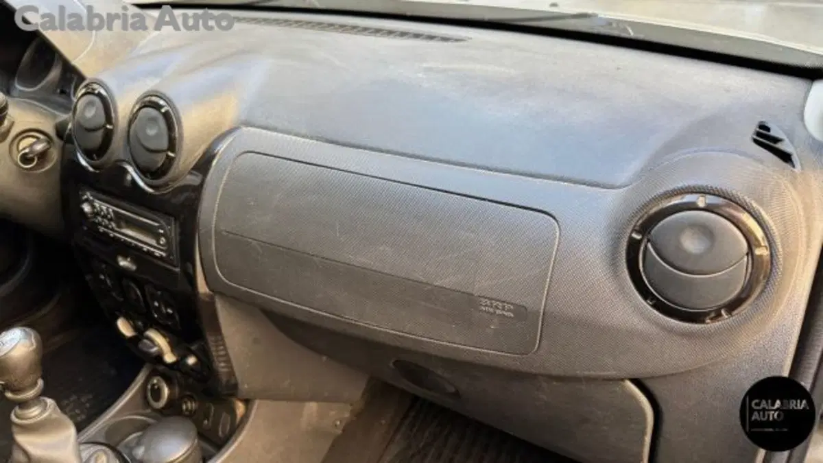 Dacia Duster usata a Reggio Calabria (19)