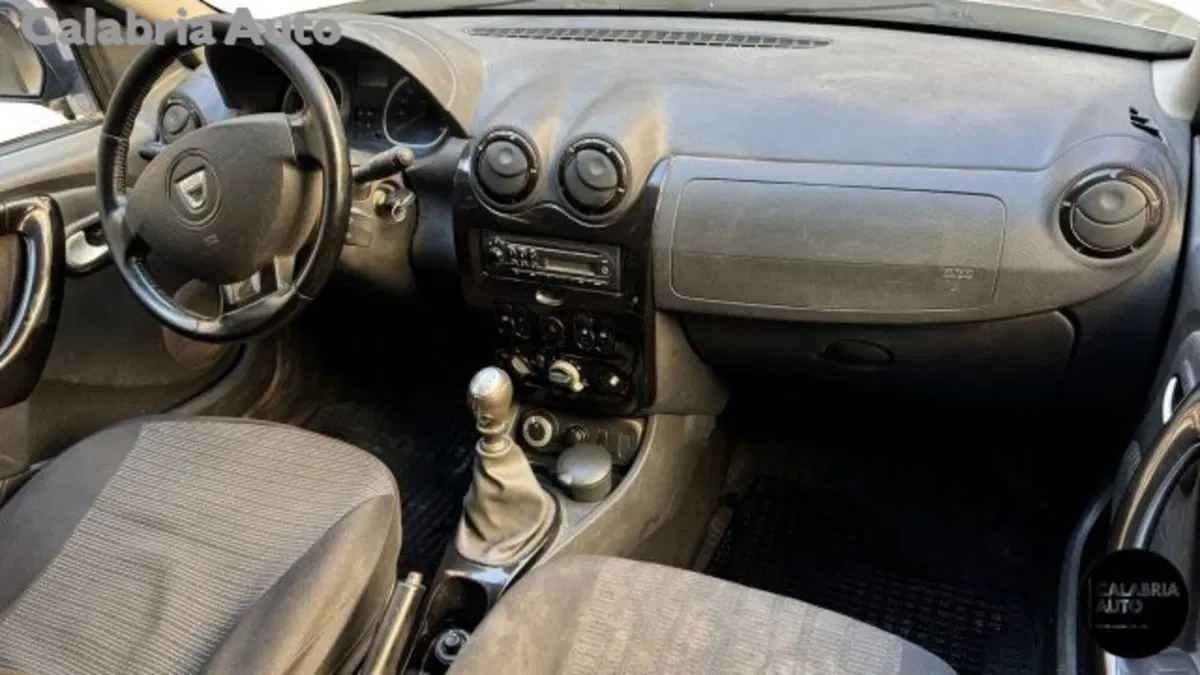 Dacia Duster usata a Reggio Calabria (9)