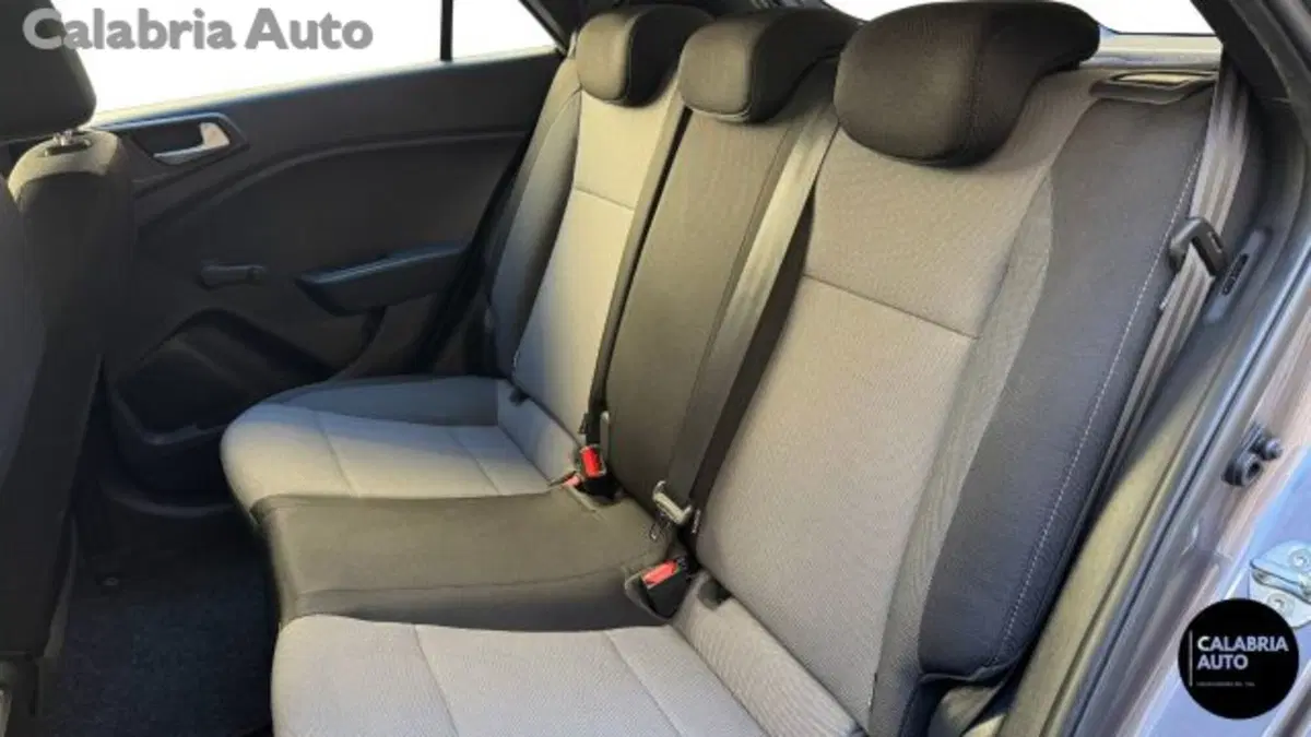 Hyundai i20 usata a Reggio Calabria (14)