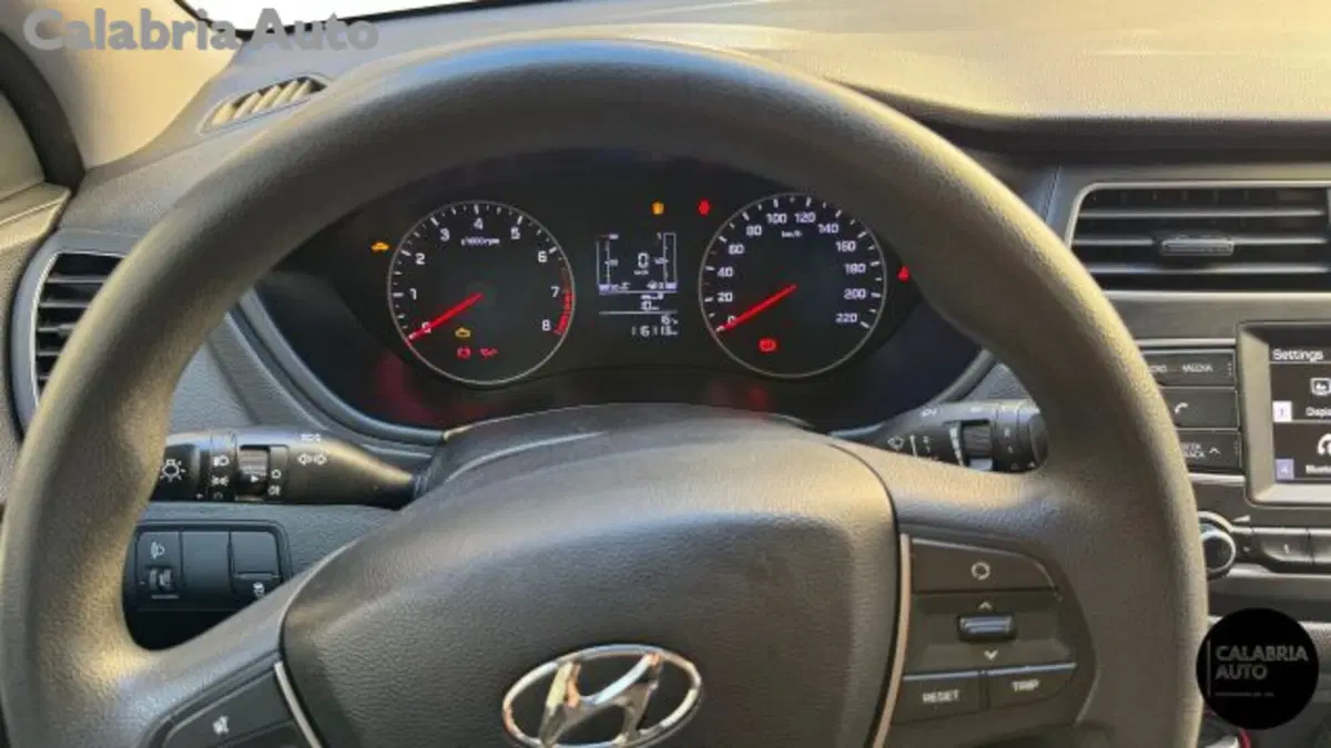 Hyundai i20 usata a Reggio Calabria (6)