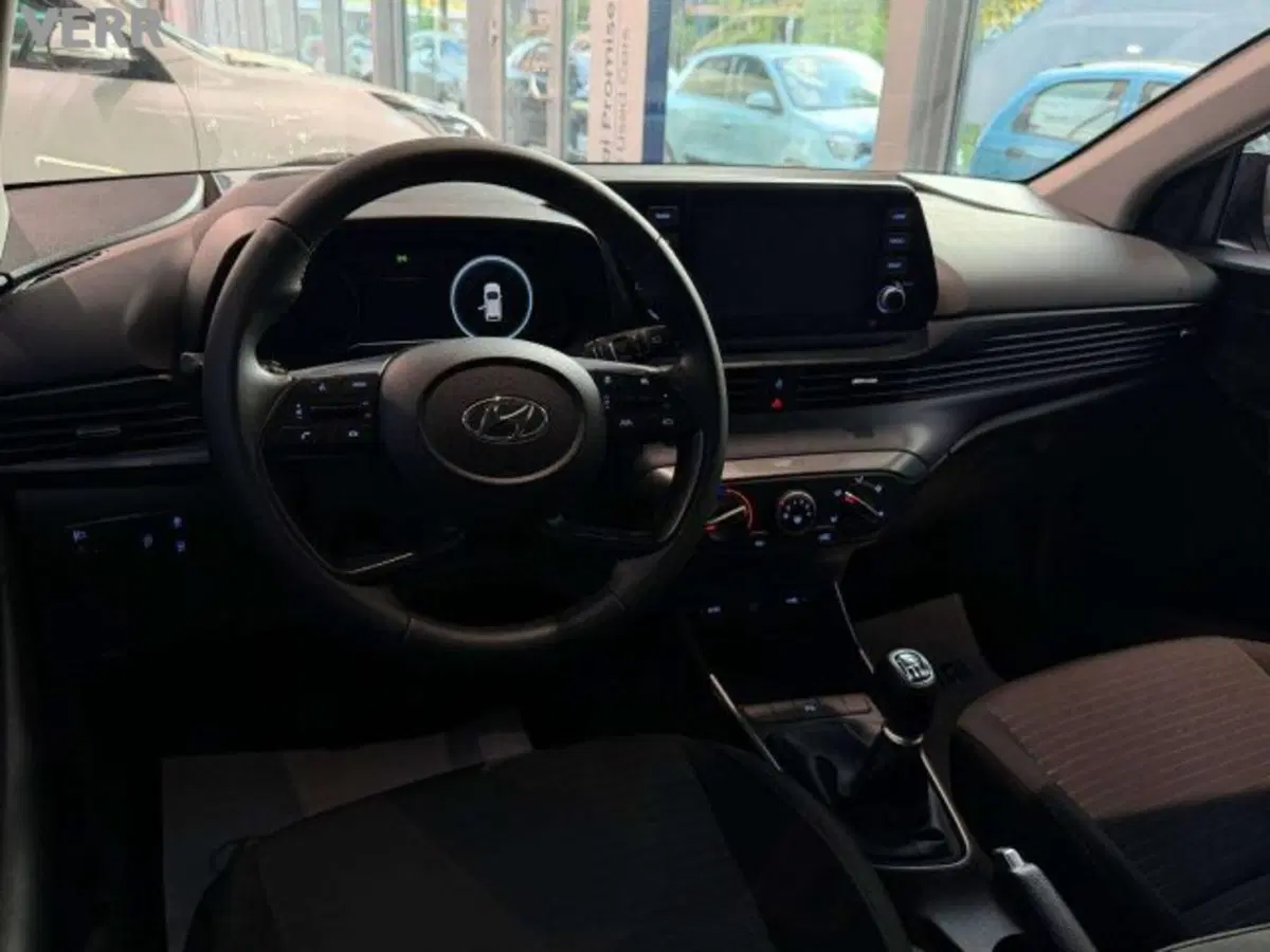 Hyundai i20 usata a Milano (12)