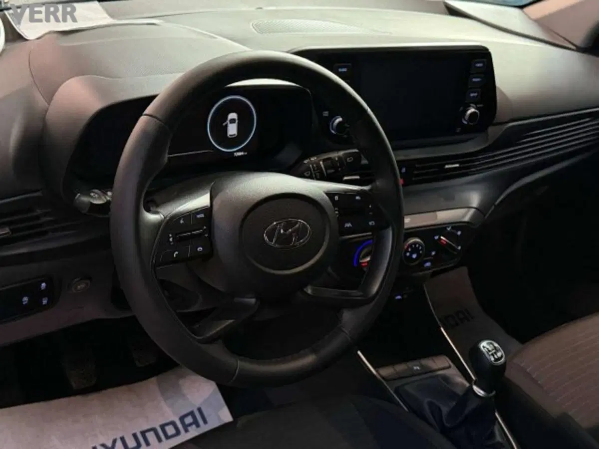 Hyundai i20 usata a Milano (9)
