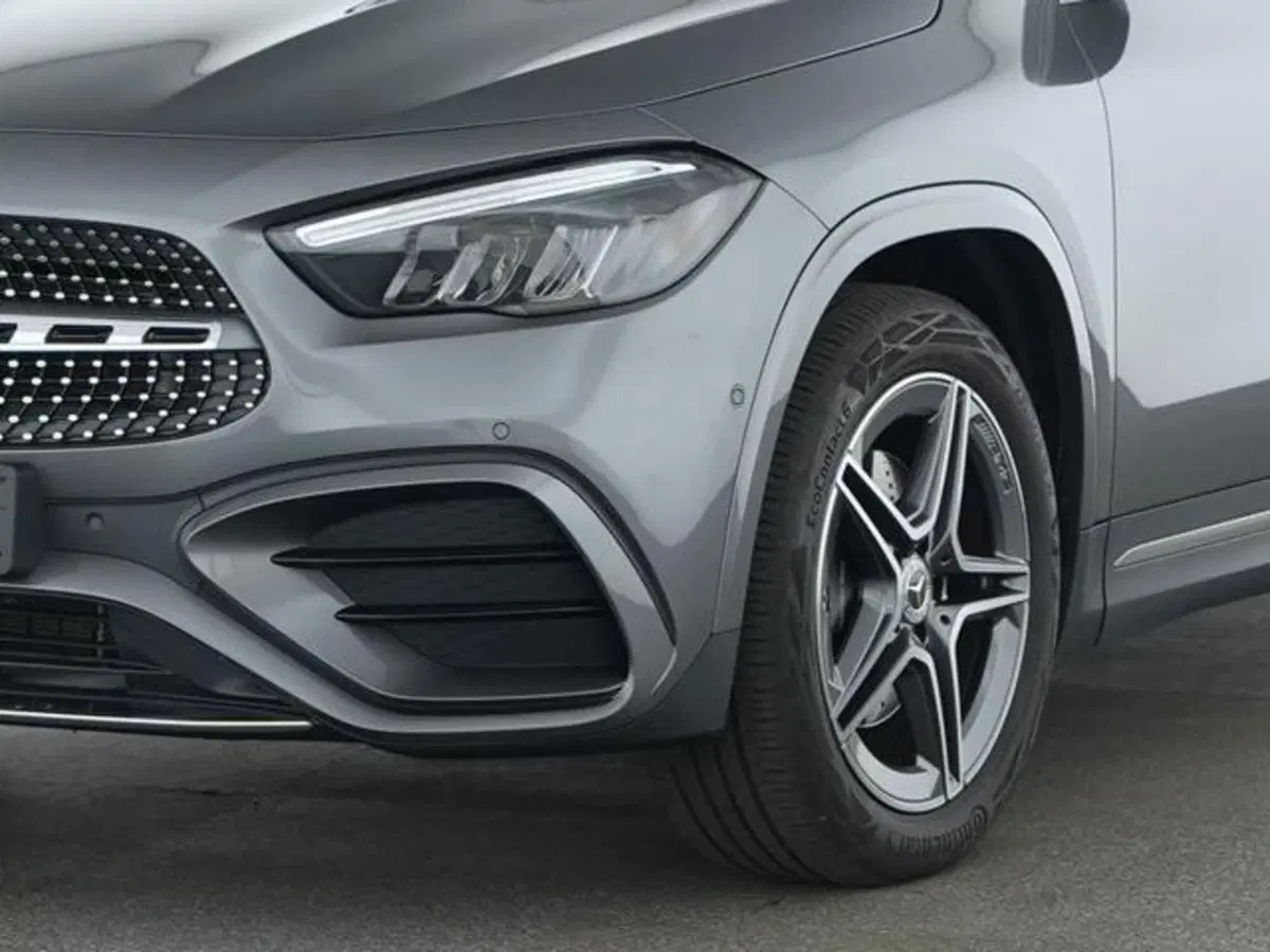 Mercedes-Benz GLA SUV usata a Milano (4)