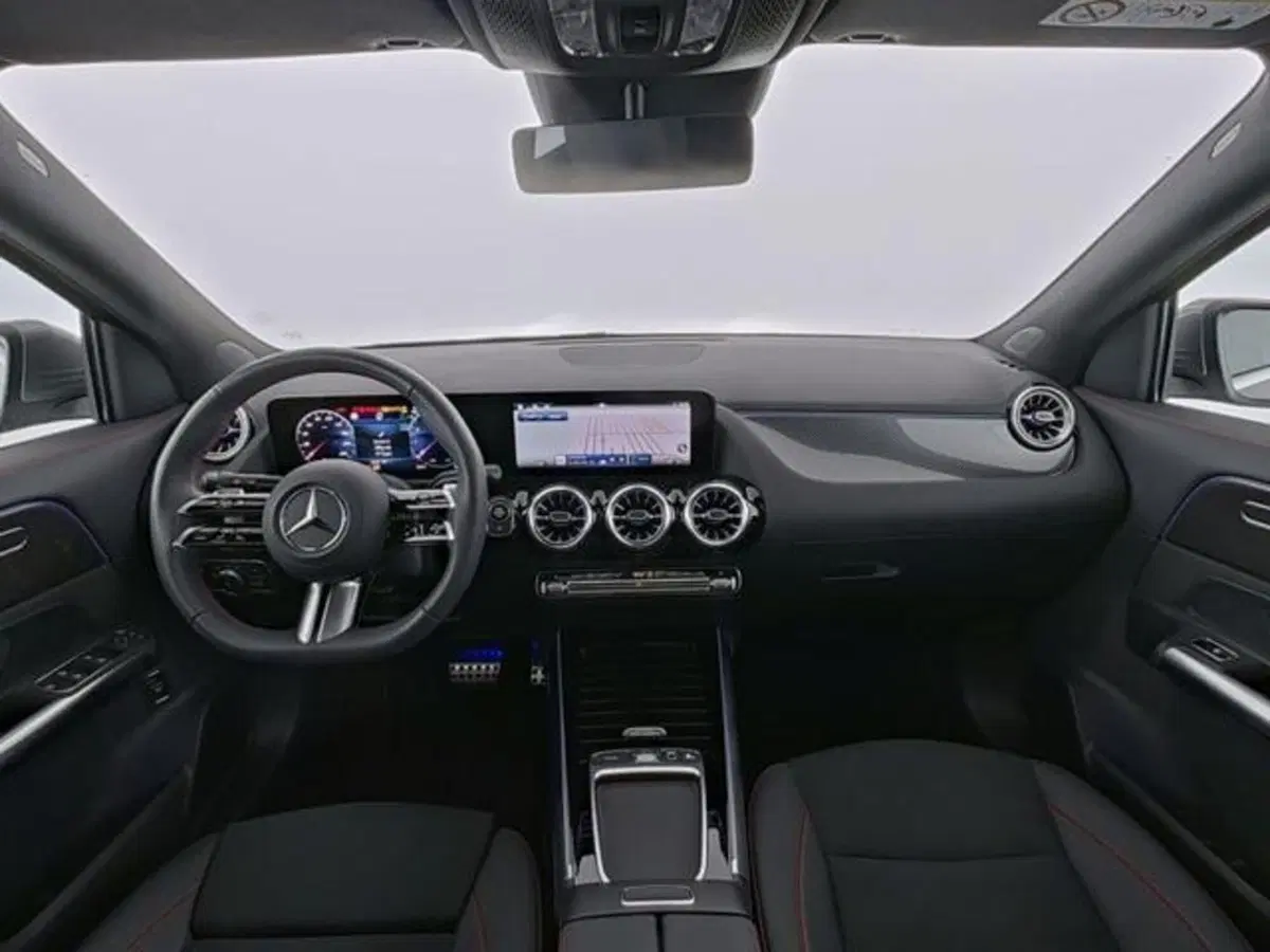 Mercedes-Benz GLA SUV usata a Milano (7)