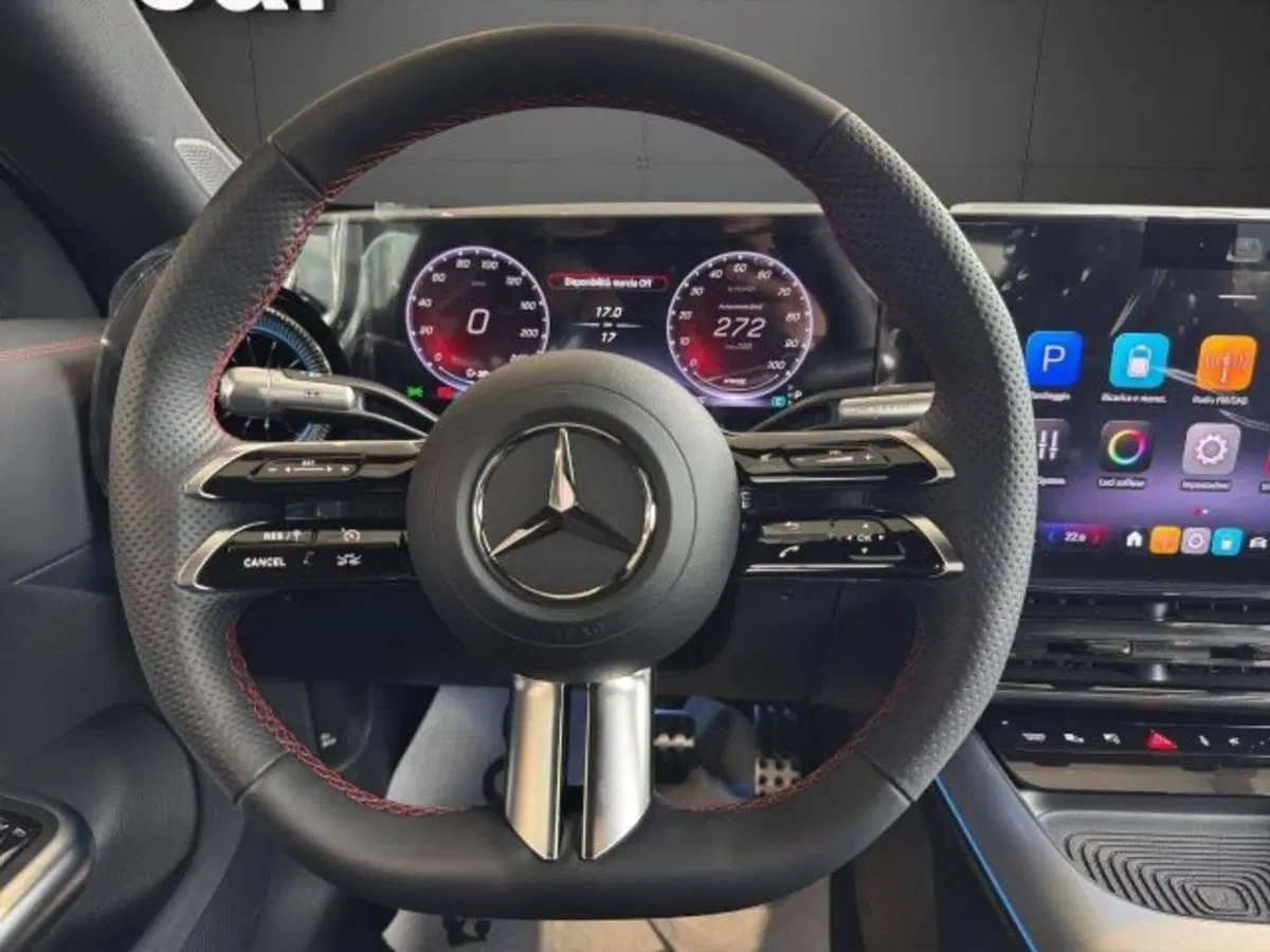 Mercedes-Benz CLA nuova a Novara (12)
