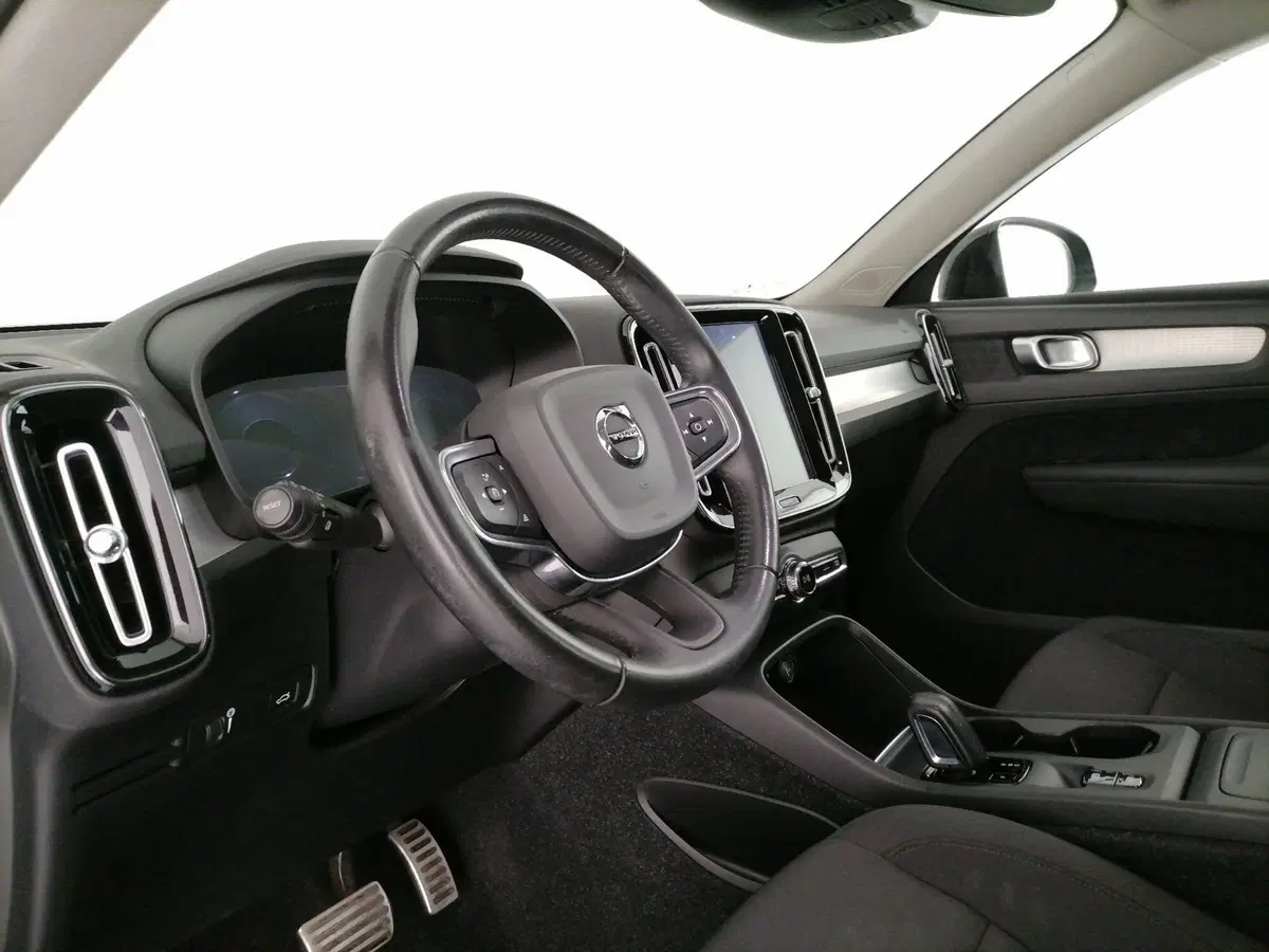 VOLVO Veicoli Commerciali XC40 usata a Roma (12)
