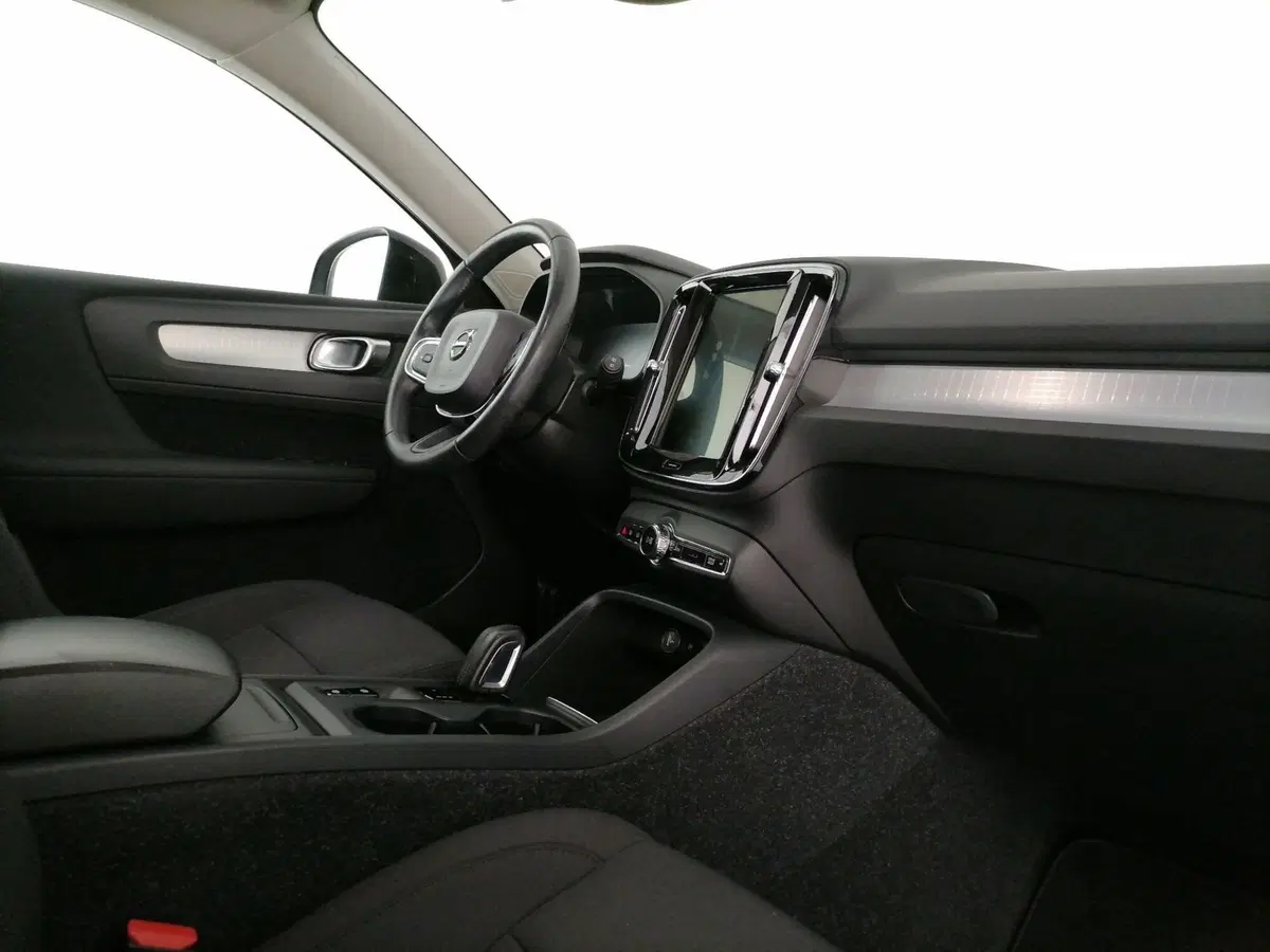 VOLVO Veicoli Commerciali XC40 usata a Roma (7)