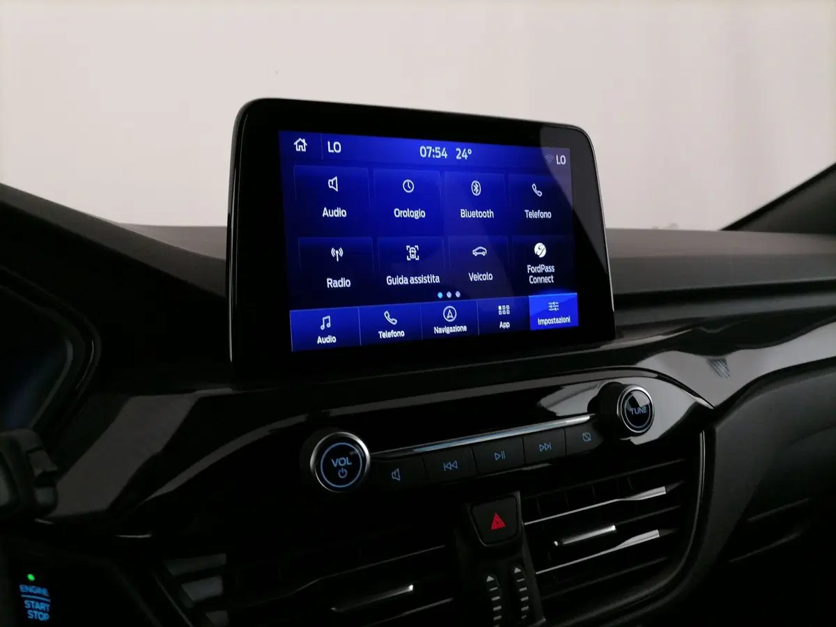 Ford Kuga usata a Roma (18)