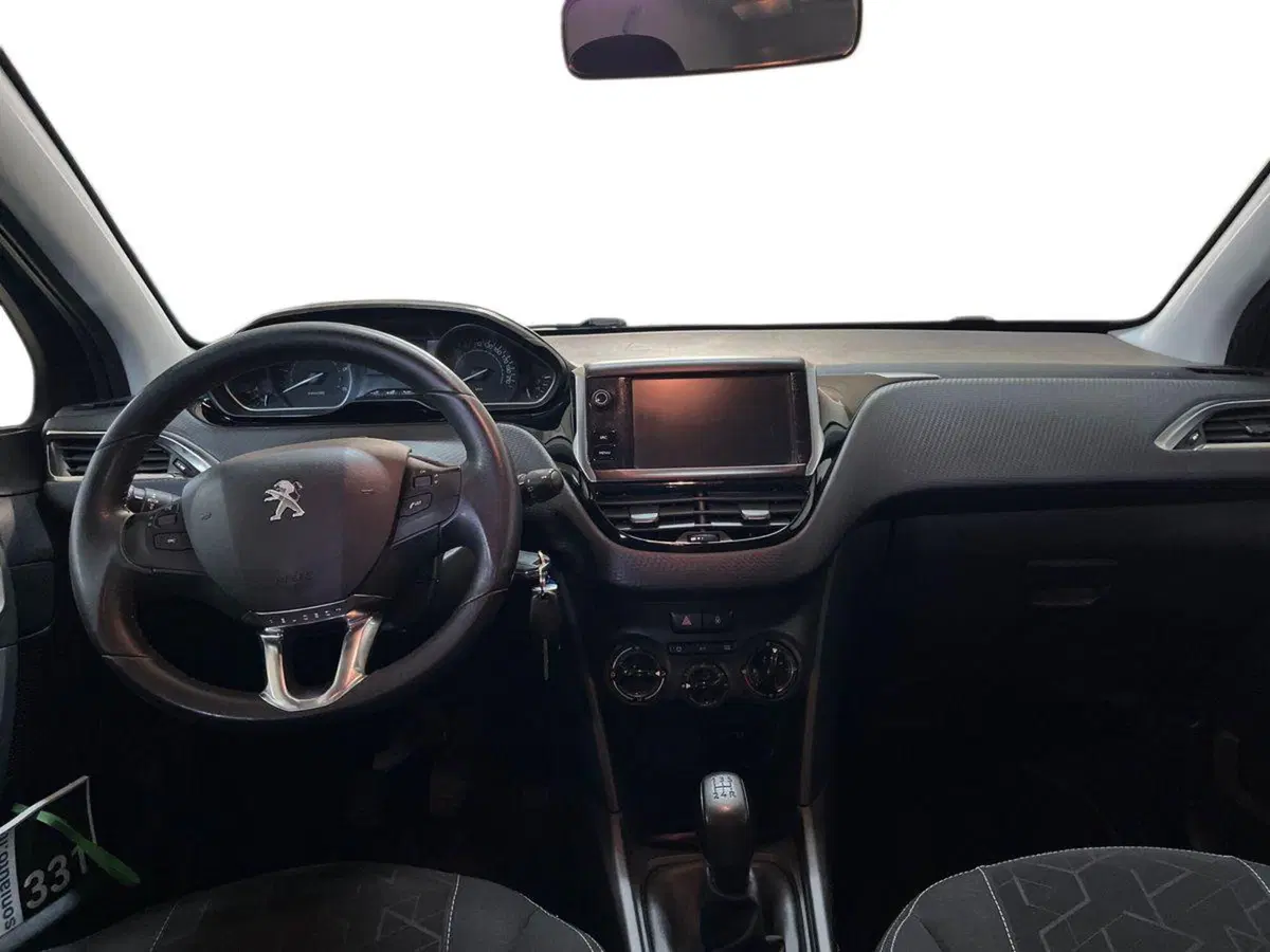 Peugeot 2008 usata a Arezzo (12)