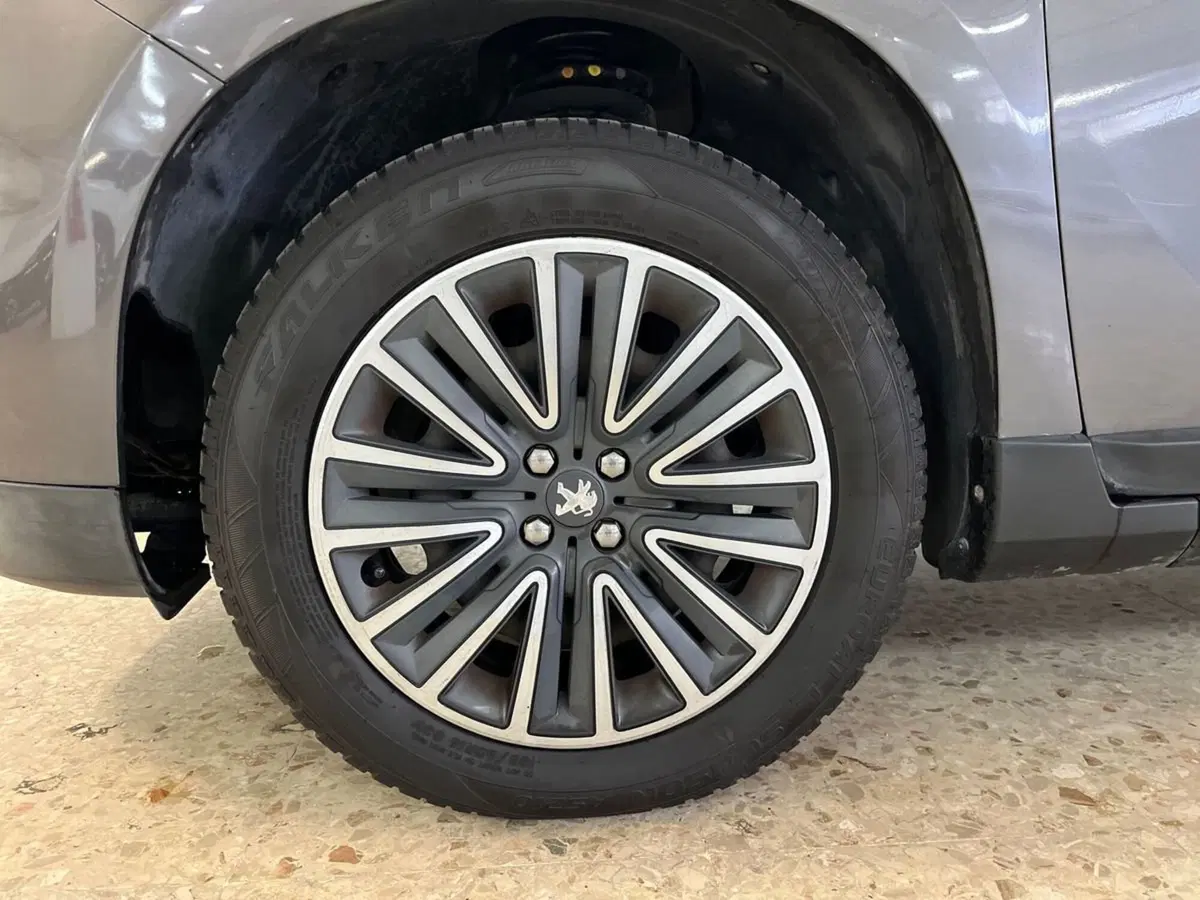 Peugeot 2008 usata a Arezzo (17)