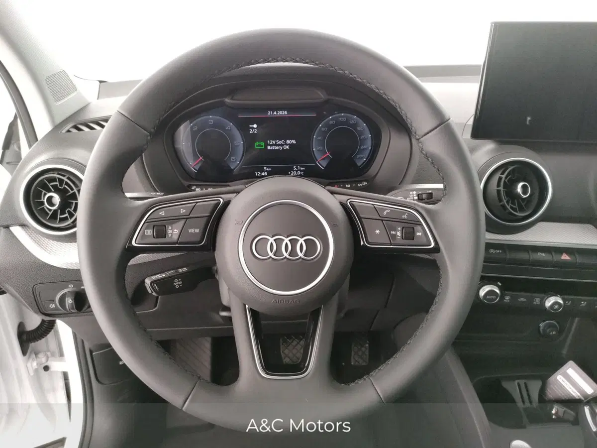 Audi Q2 nuova a Napoli (11)