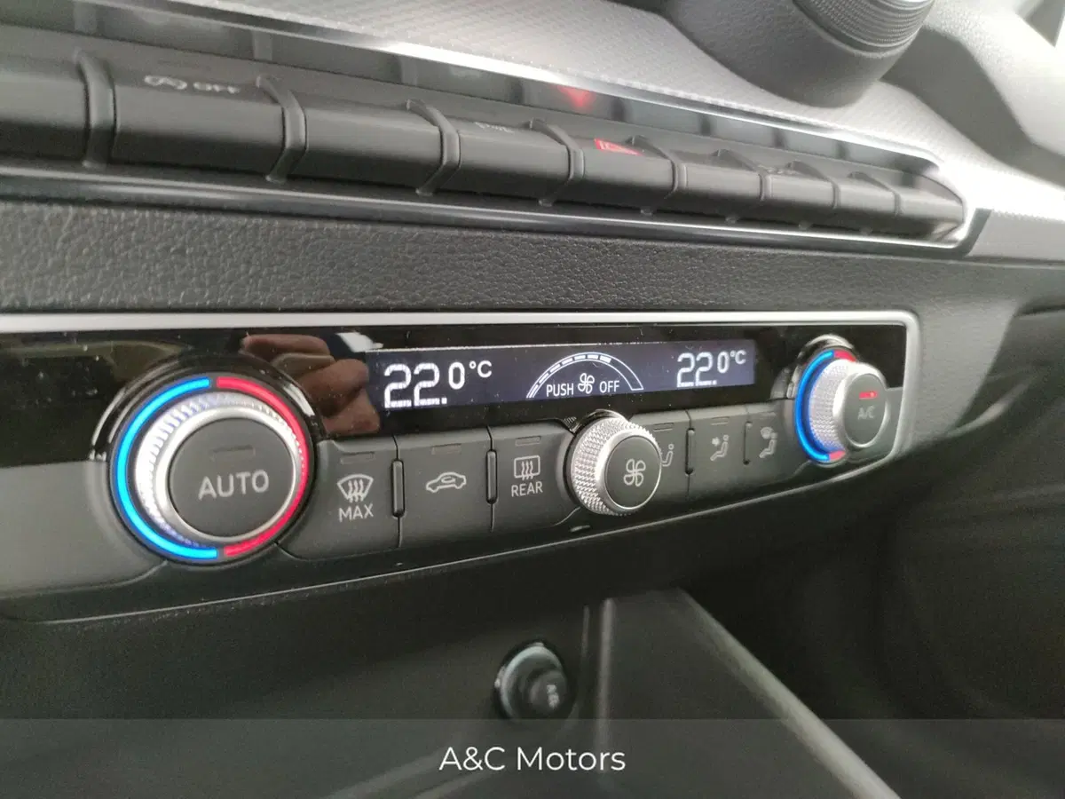 Audi Q2 nuova a Napoli (18)