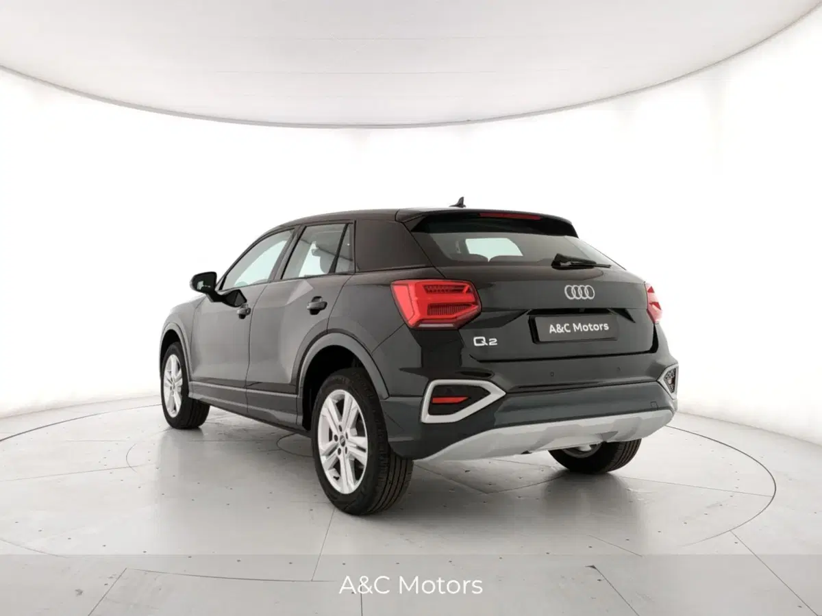 Audi Q2 nuova a Napoli (3)
