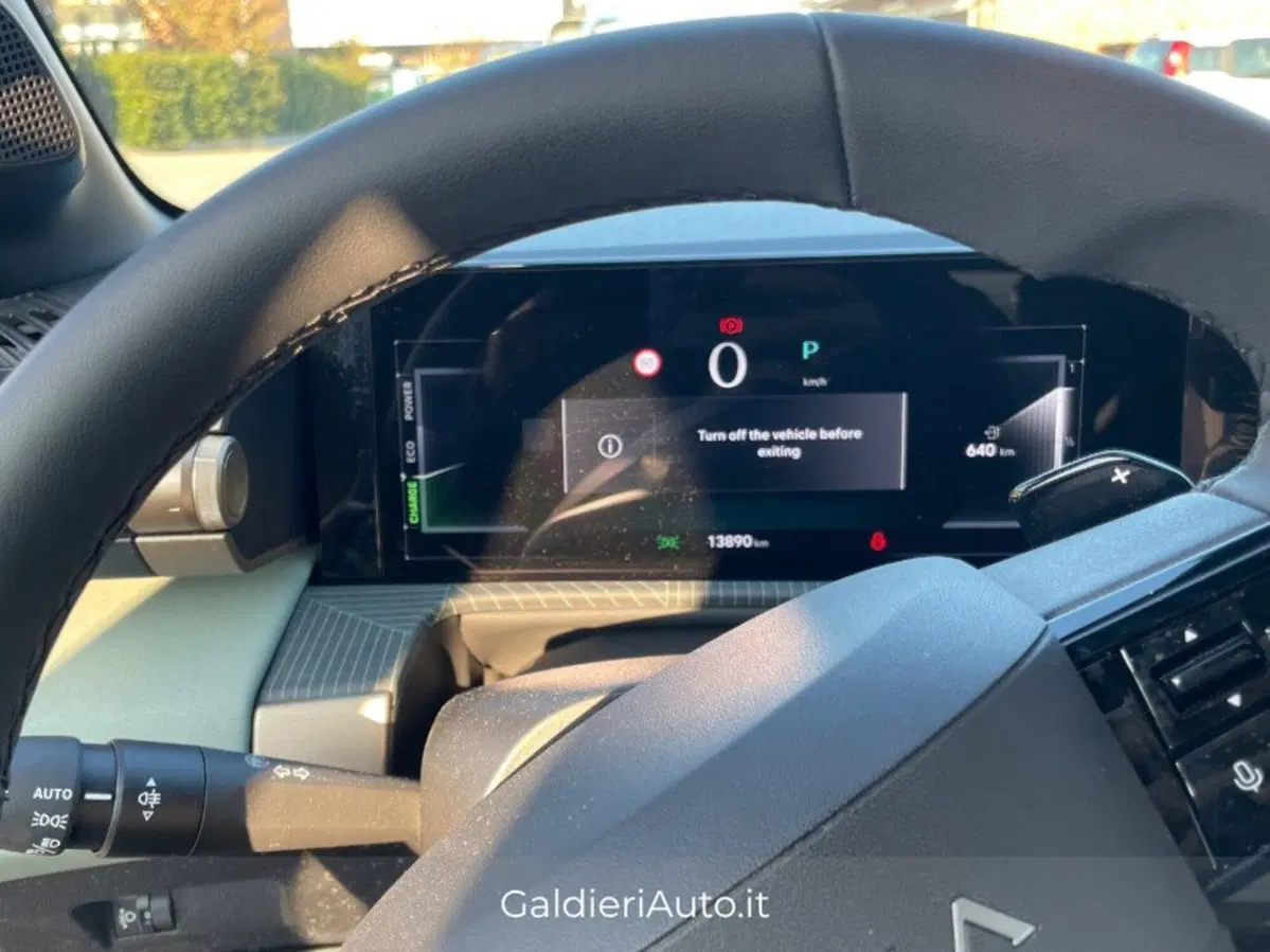 Lancia Ypsilon usata a Salerno (17)