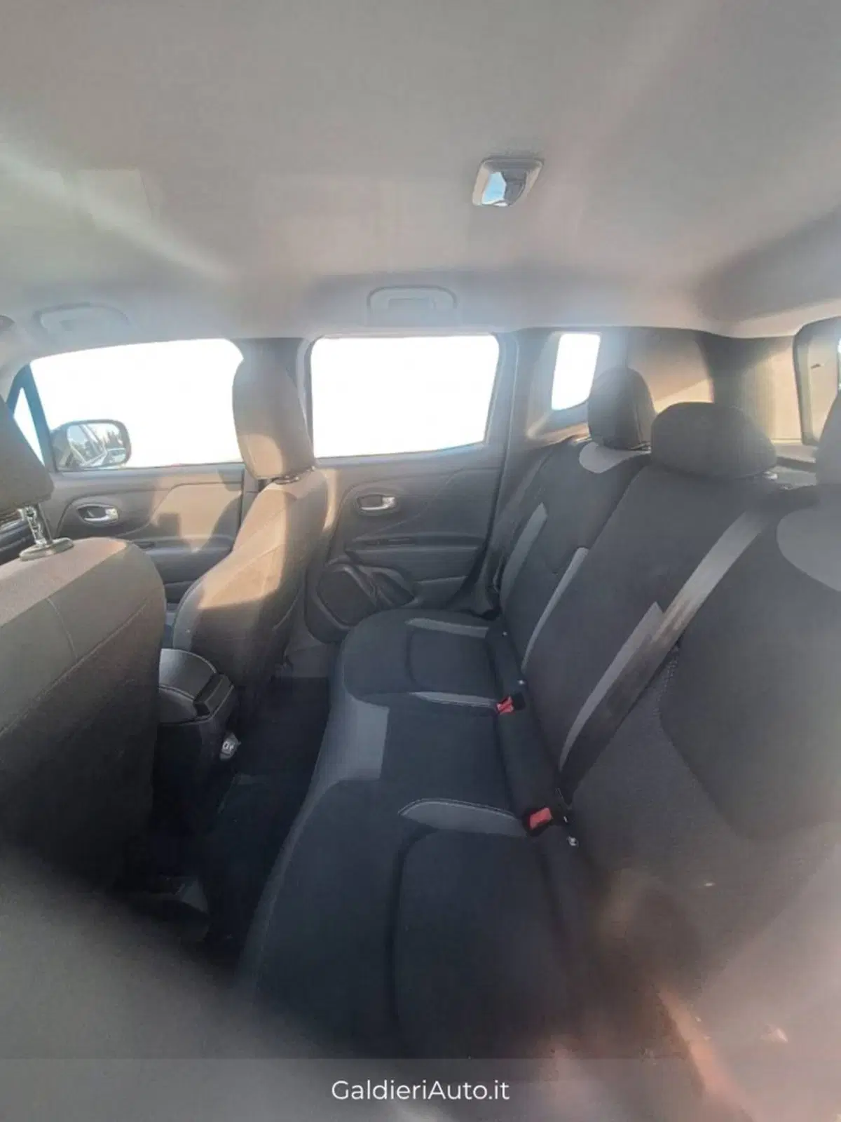 Jeep Renegade usata a Salerno (7)