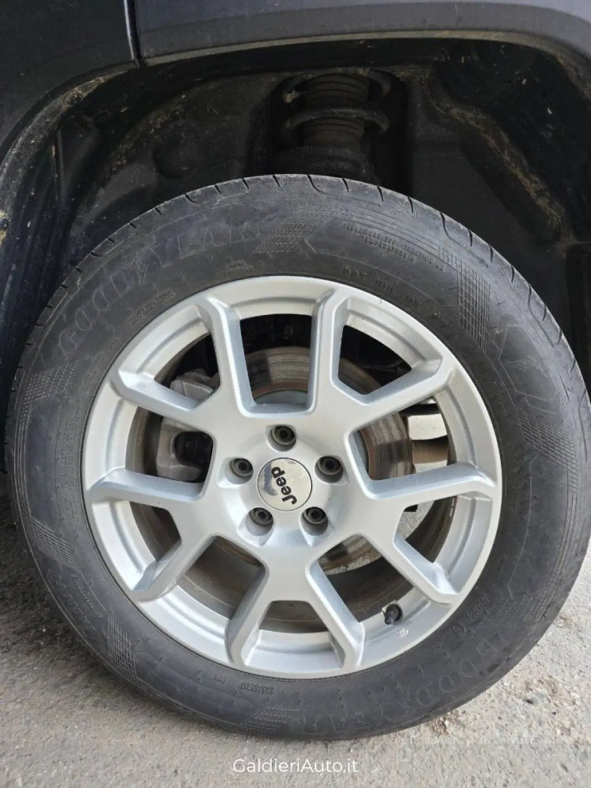 Jeep Renegade usata a Salerno (14)