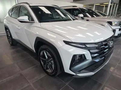 Hyundai Tucson 1.6 crdi 48V Business 2wd dct nuova a Pesaro