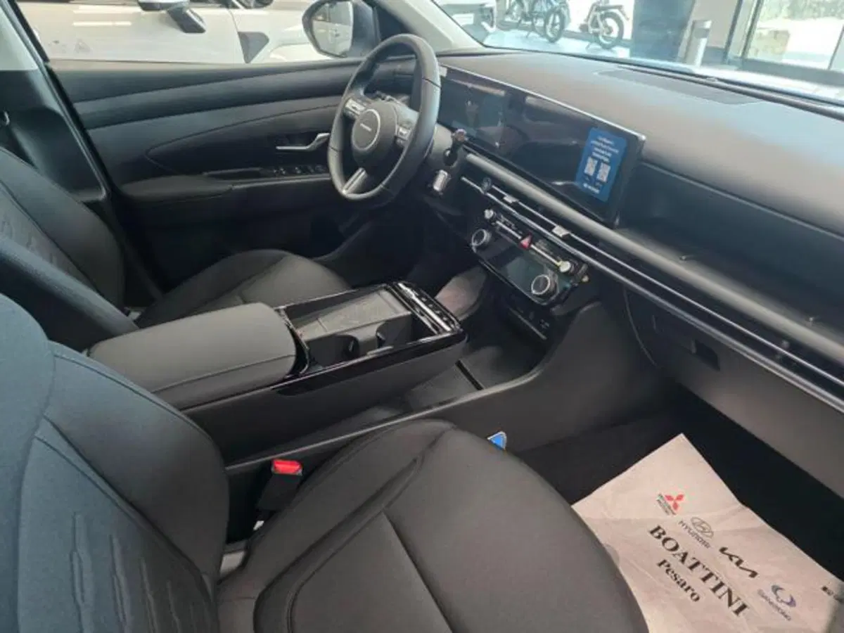 Hyundai Tucson nuova a Pesaro-Urbino (5)