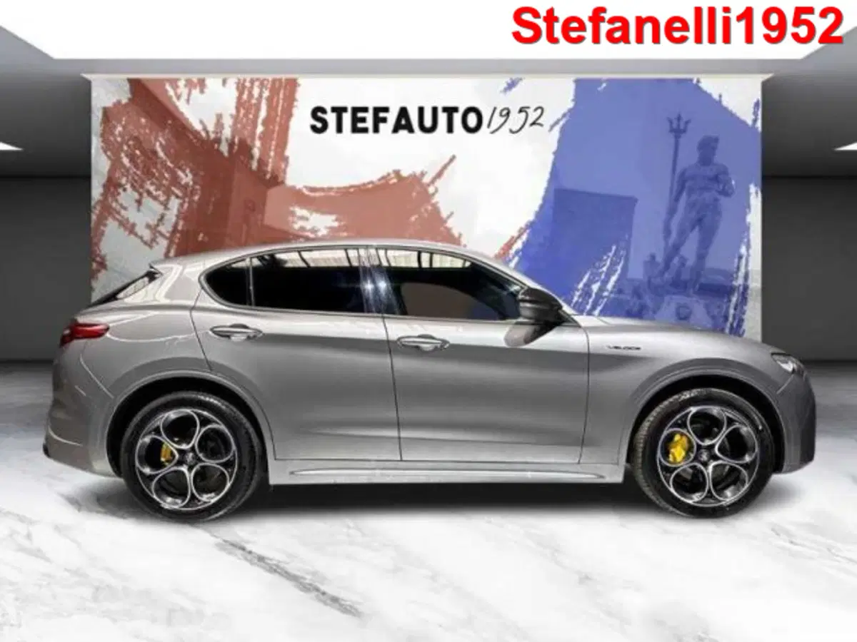 Alfa Romeo Stelvio usata a Bologna (3)