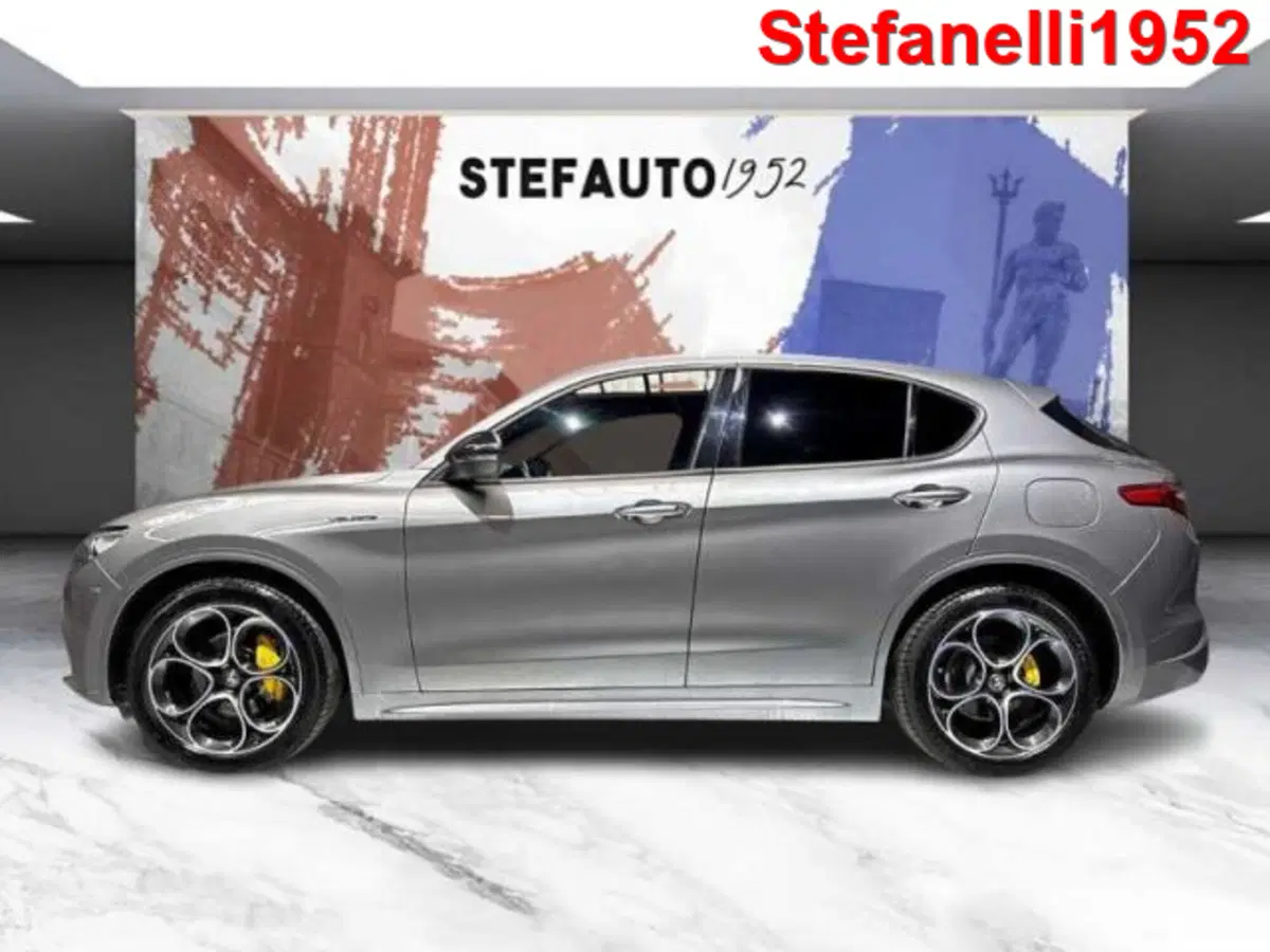 Alfa Romeo Stelvio usata a Bologna (4)