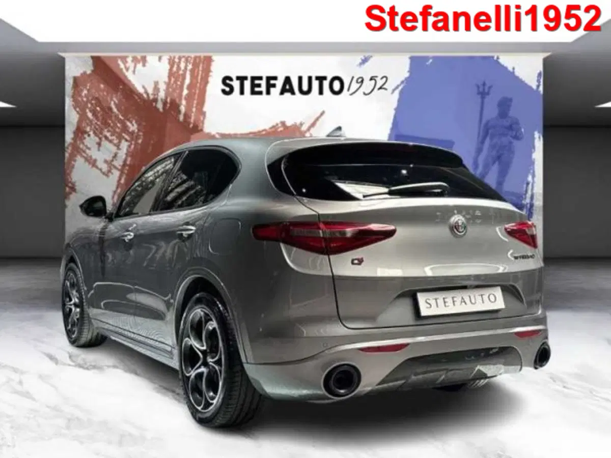 Alfa Romeo Stelvio usata a Bologna (5)