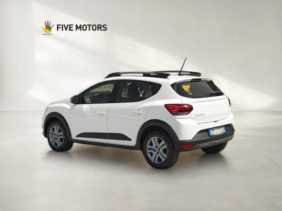 Dacia Sandero Stepway usata a Taranto (5)